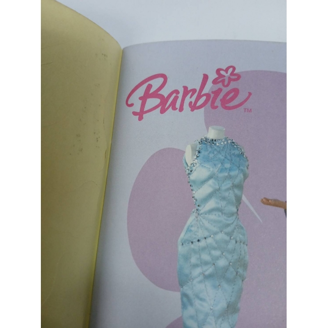 Barbie: นิทานบาร์บี้ ปารีสกับชุดแสนสวย Paris in Design **รบกวนเลื่อนดูสภาพหนังสือก่อนการสั่งซื้อ**